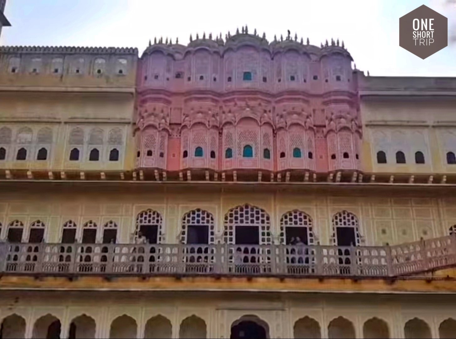 Hawa Mahal Jaipur pink sandstone architecture