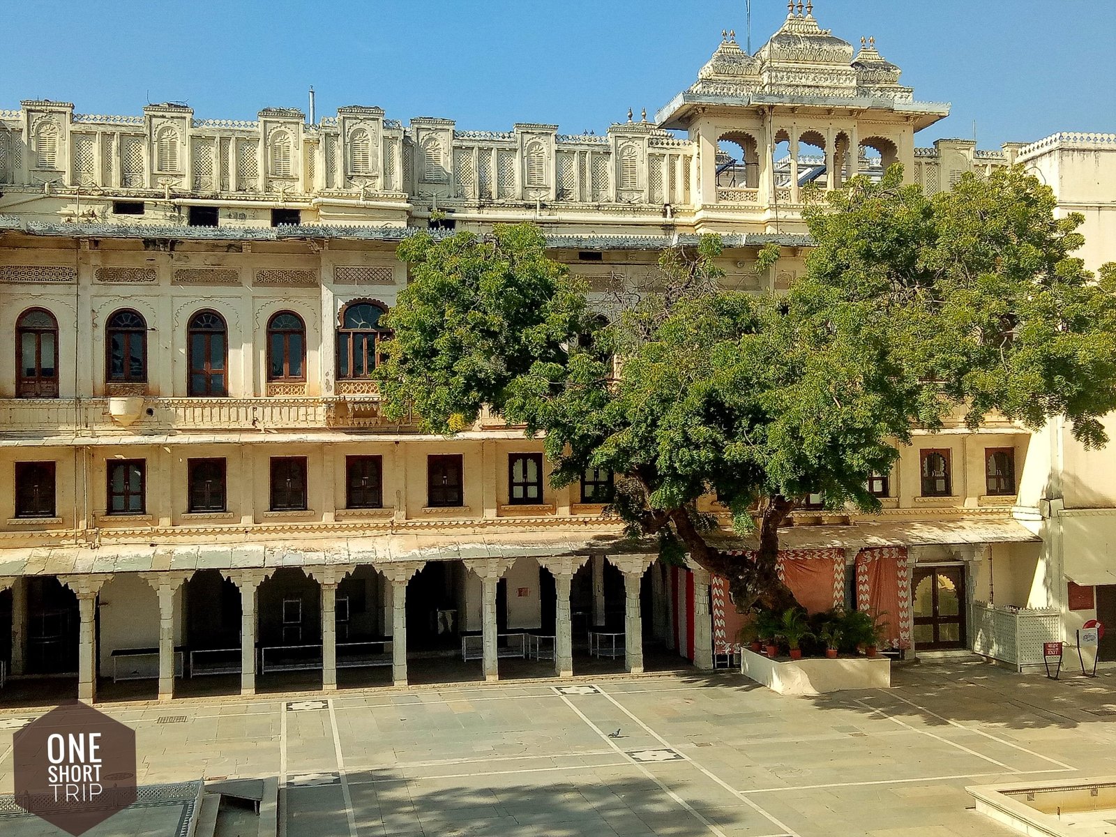 Rajput architecture at City Palace Udaipur Rajput architecture at City Palace Udaipur