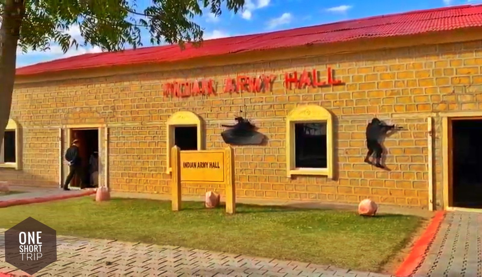Jaisalmer War Museum war history display Jaisalmer War Museum war history display
