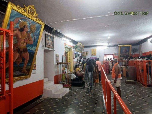 Panchamukhi Anjaneya Temple shrine near Mantralaya