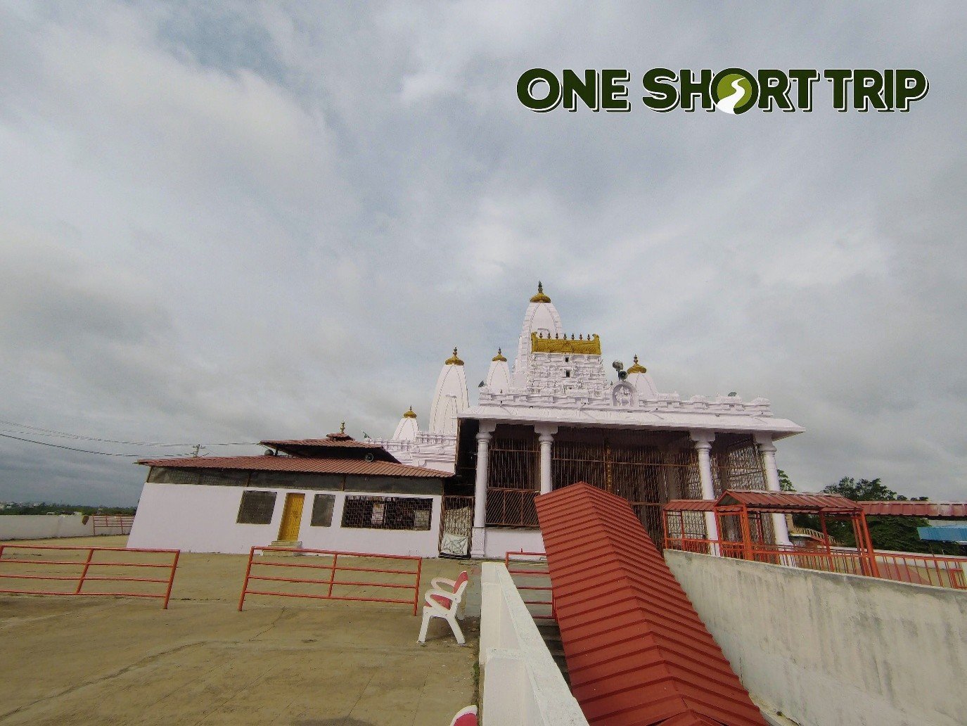 Sri Dwadasha Shiva Temple Sri Dwadasha Shiva Temple