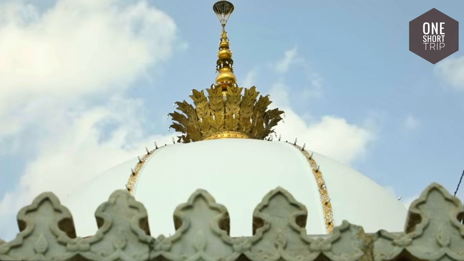 Interior details and decorations at Ajmer Sharif Dargah