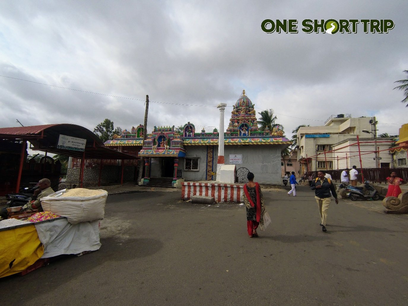 Sri Vasantha Vallabharayaswami Temple 3 Colourful gopuram of Sri Vasantha Vallabharayaswami Temple, Vasanthapura, Bengaluru